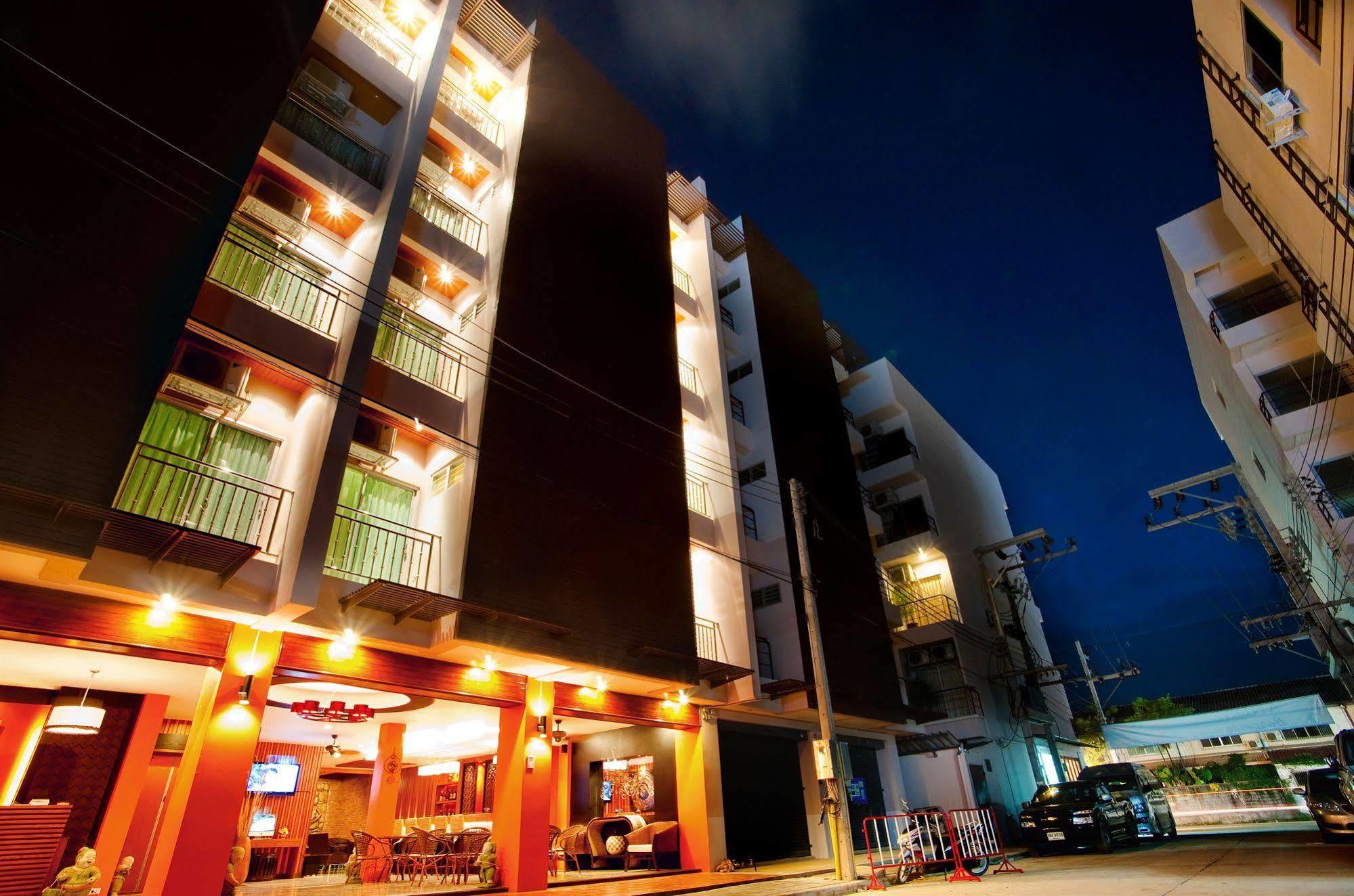 Deva Suites Patong Phuket Exterior photo